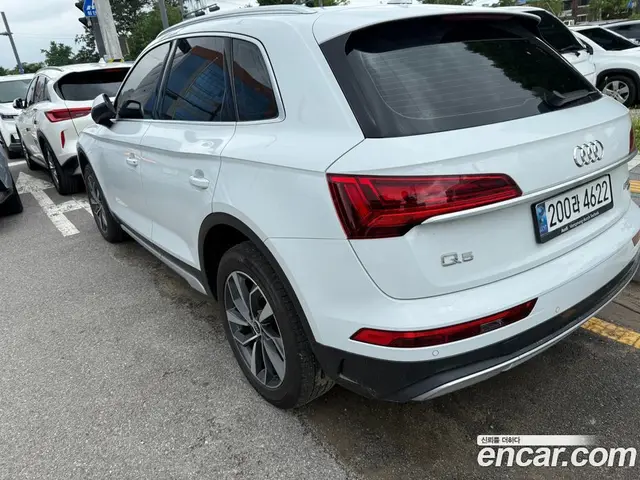 Audi Q5 2023 2.0 автомат (гидро), миниатюра 4 Audi Q5 2023 2.0 автомат (гидро), миниатюра 4