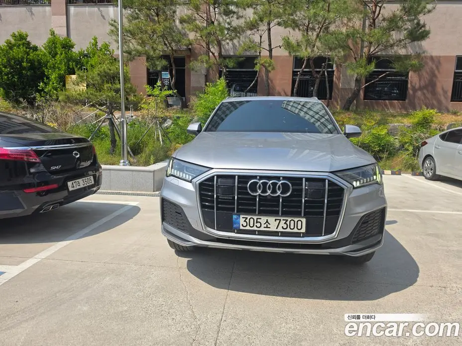 Audi Q7 2021 3.0 автомат (гидро), фото 3 Audi Q7 2021 3.0 автомат (гидро), фото 3