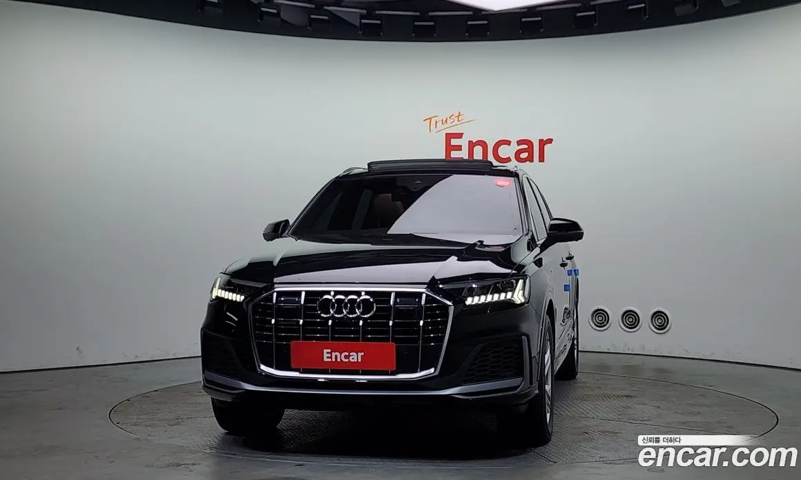 Audi Q7 2021 3.0 автомат (гидро), фото 3 Audi Q7 2021 3.0 автомат (гидро), фото 3