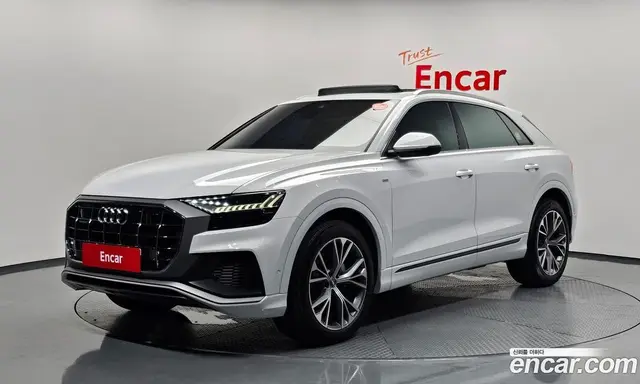 Audi Q8 2021 3.0 автомат (гидро), миниатюра 1 Audi Q8 2021 3.0 автомат (гидро), миниатюра 1