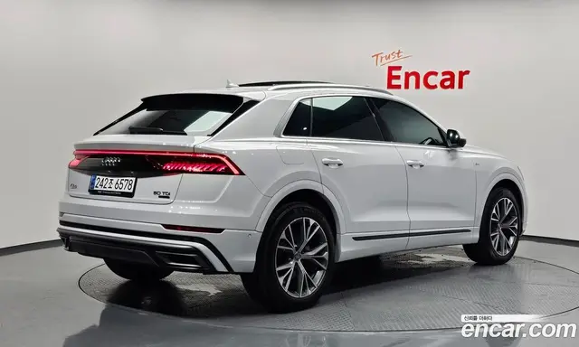 Audi Q8 2021 3.0 автомат (гидро), миниатюра 2 Audi Q8 2021 3.0 автомат (гидро), миниатюра 2