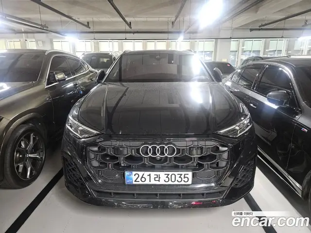Audi Q8, 2025, 19 894 км
