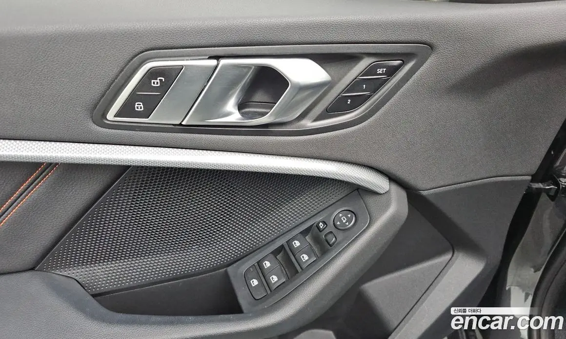 BMW 1 серия 2020 2.0 автомат (гидро), фото 16