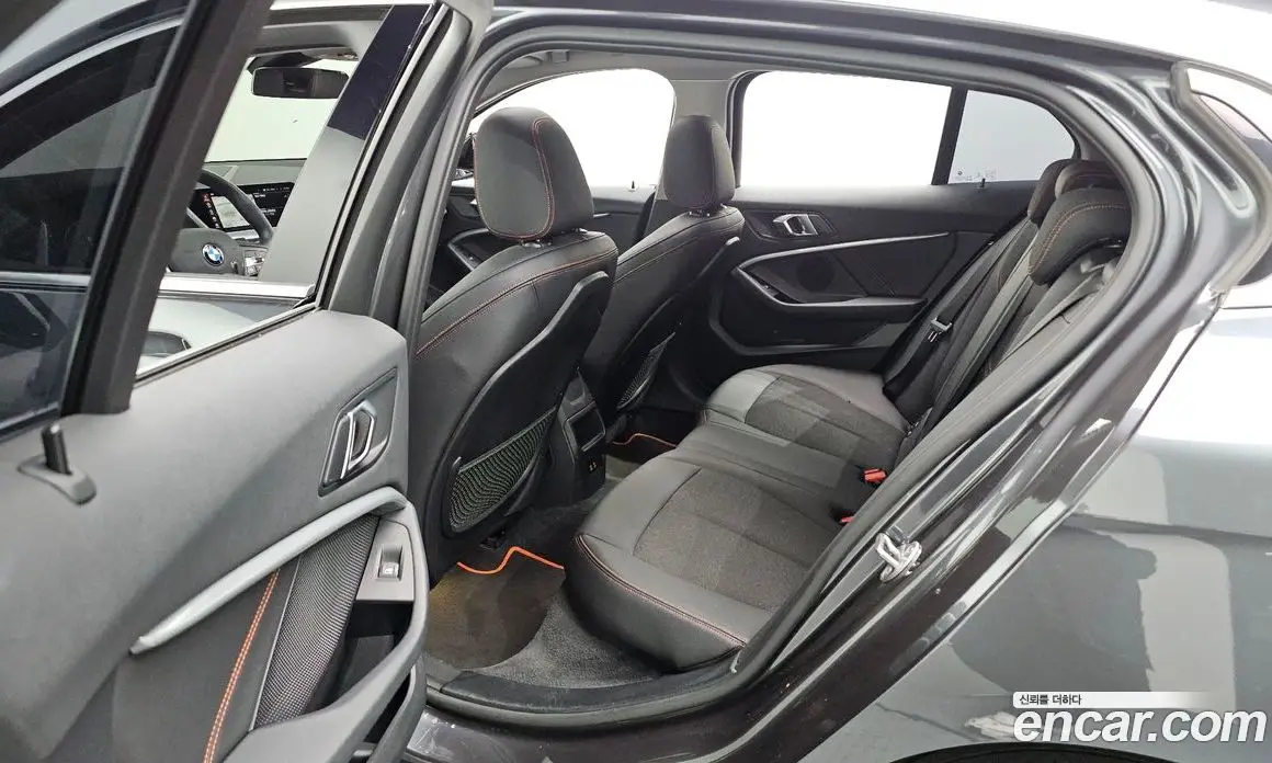 BMW 1 серия 2020 2.0 автомат (гидро), фото 19