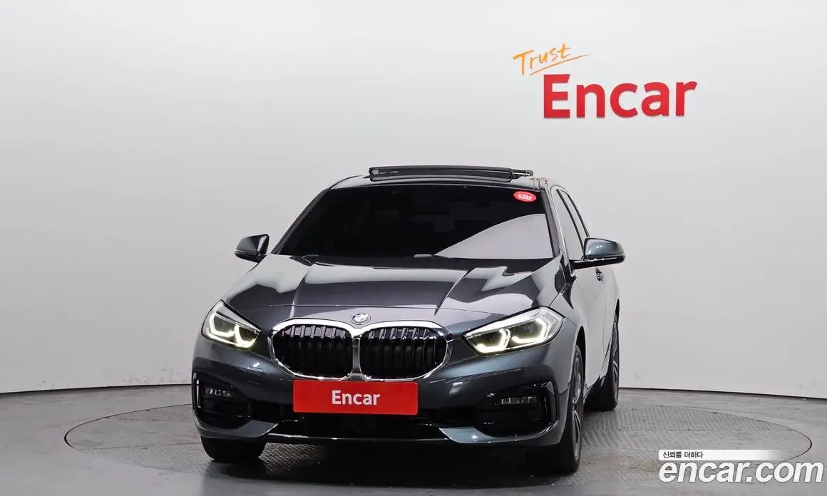 BMW 1 серия 2020 2.0 автомат (гидро), фото 3