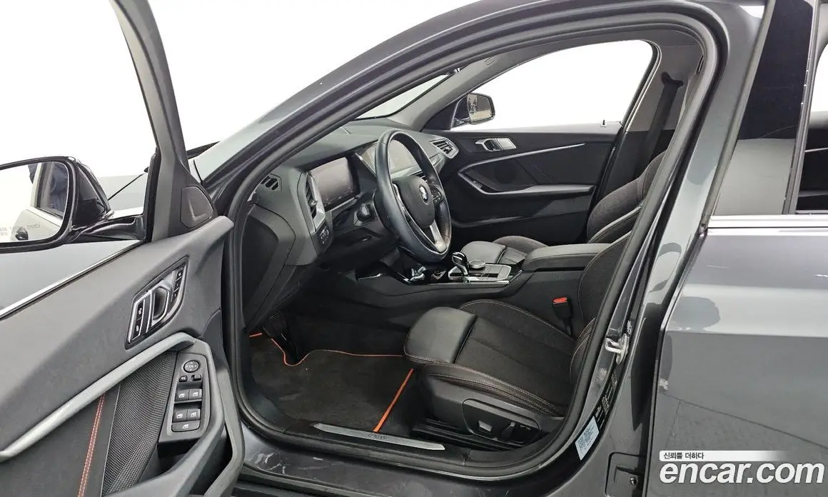 BMW 1 серия 2020 2.0 автомат (гидро), фото 10