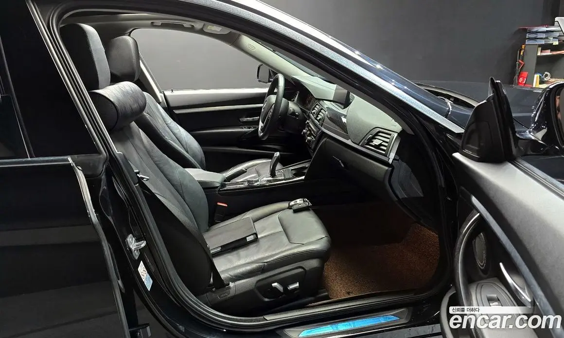 BMW 3 серия 2018 2.0 автомат (гидро), фото 11