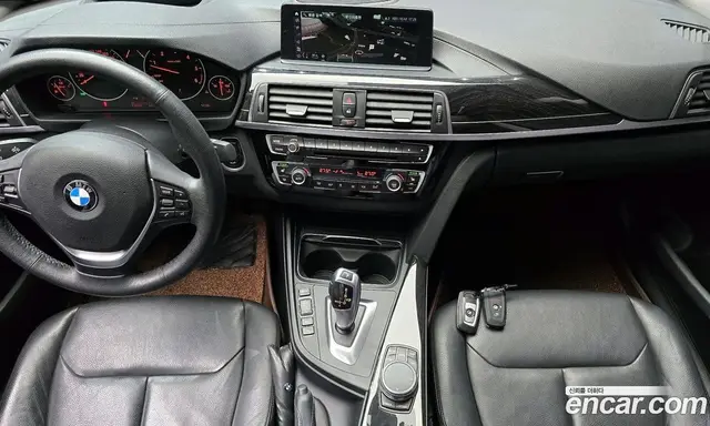 BMW 3 серия 2018 2.0 автомат (гидро), миниатюра 7