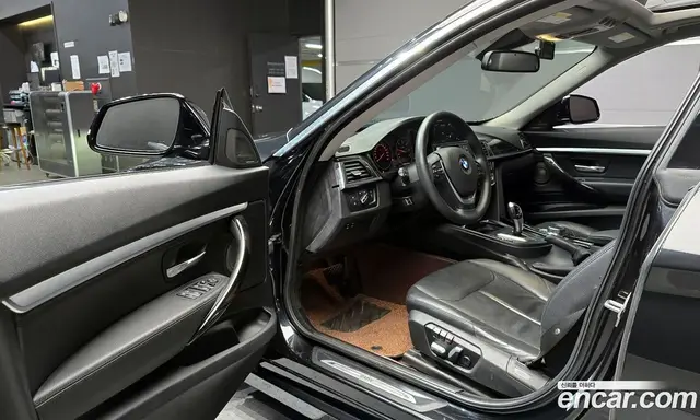 BMW 3 серия 2018 2.0 автомат (гидро), миниатюра 10