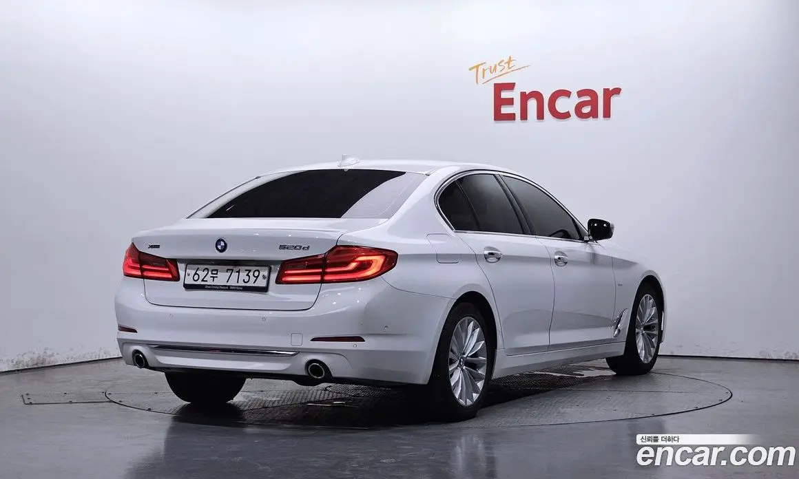 BMW 5 серия 2018 2.0 автомат (гидро), фото 2 BMW 5 серия 2018 2.0 автомат (гидро), фото 2