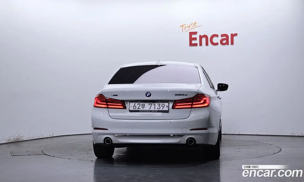 BMW 5 серия 2018 2.0 автомат (гидро), фото 4 BMW 5 серия 2018 2.0 автомат (гидро), фото 4