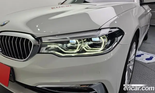 BMW 5 серия 2018 2.0 автомат (гидро), миниатюра 8 BMW 5 серия 2018 2.0 автомат (гидро), миниатюра 8