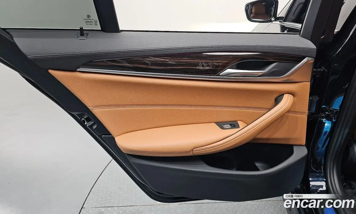 BMW 5 серия 2021 2.0 автомат (гидро), фото 15 BMW 5 серия 2021 2.0 автомат (гидро), фото 15