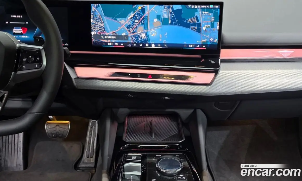 BMW 5 серия 2025 2.0 автомат (гидро), фото 20