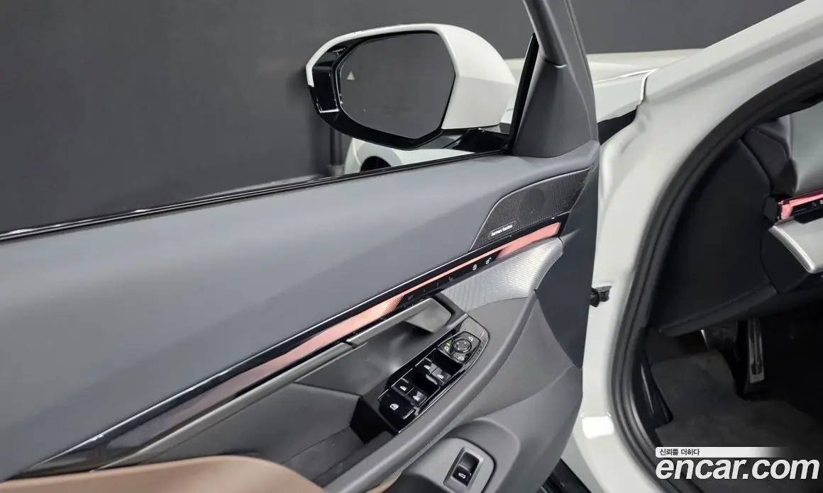 BMW 5 серия 2025 2.0 автомат (гидро), фото 27