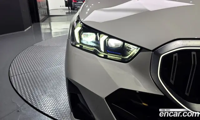 BMW 5 серия 2025 2.0 автомат (гидро), миниатюра 8