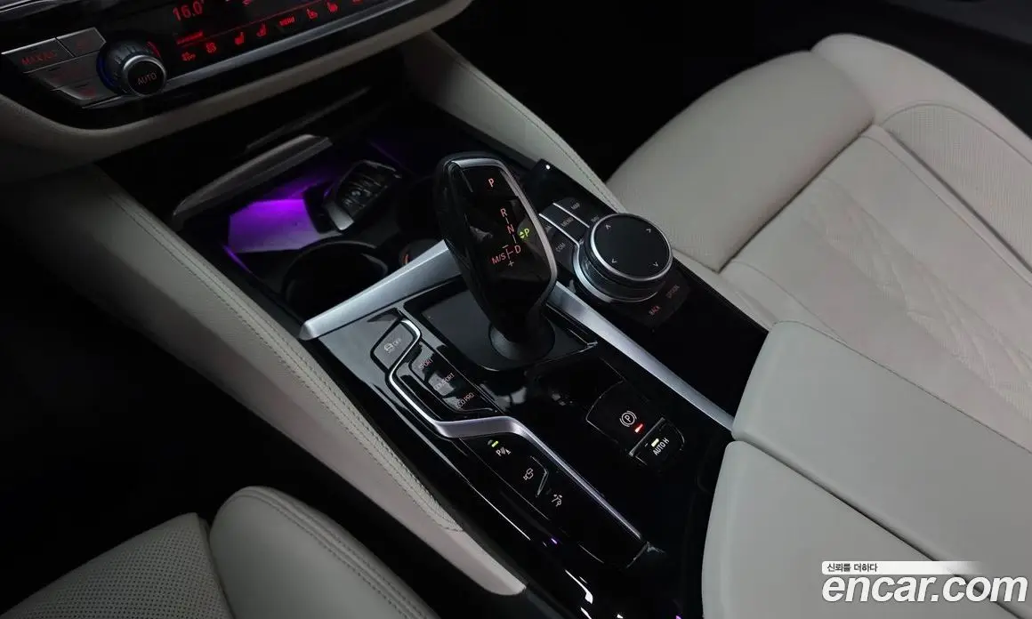 BMW 6 серия 2024 3.0 автомат (гидро), фото 12
