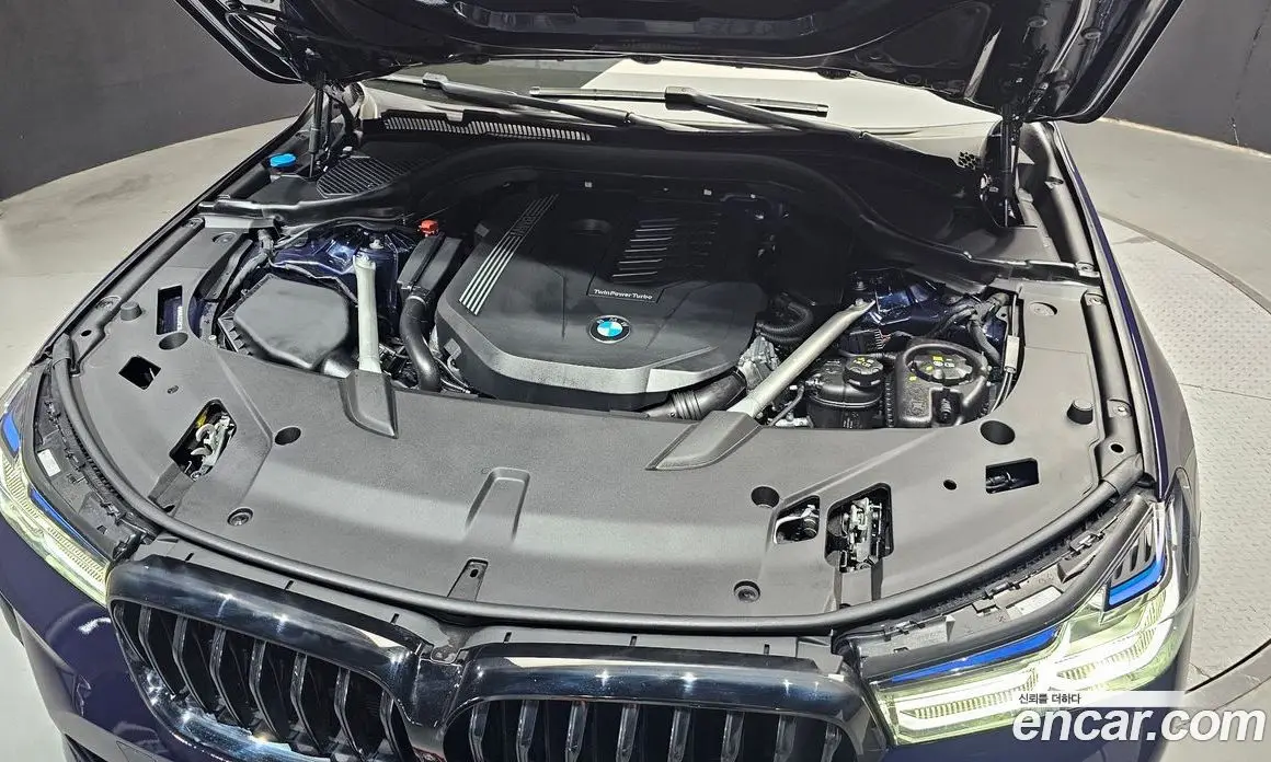 BMW 6 серия 2024 3.0 автомат (гидро), фото 6