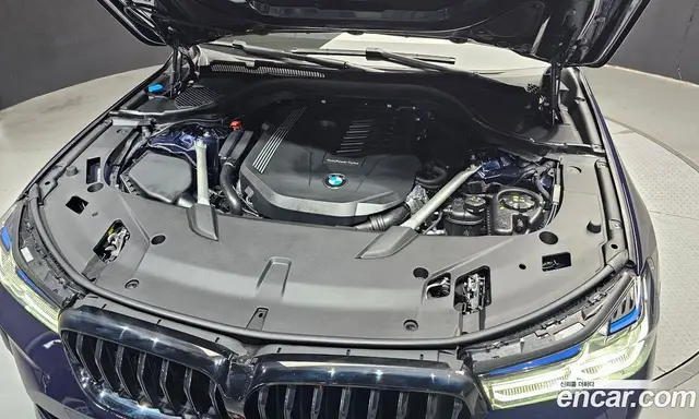 BMW 6 серия 2024 3.0 автомат (гидро), миниатюра 6