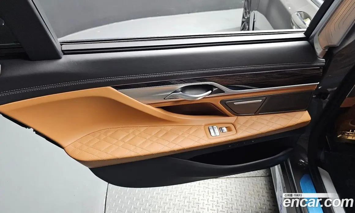 BMW 7 серия 2021 3.0 автомат (гидро), фото 15