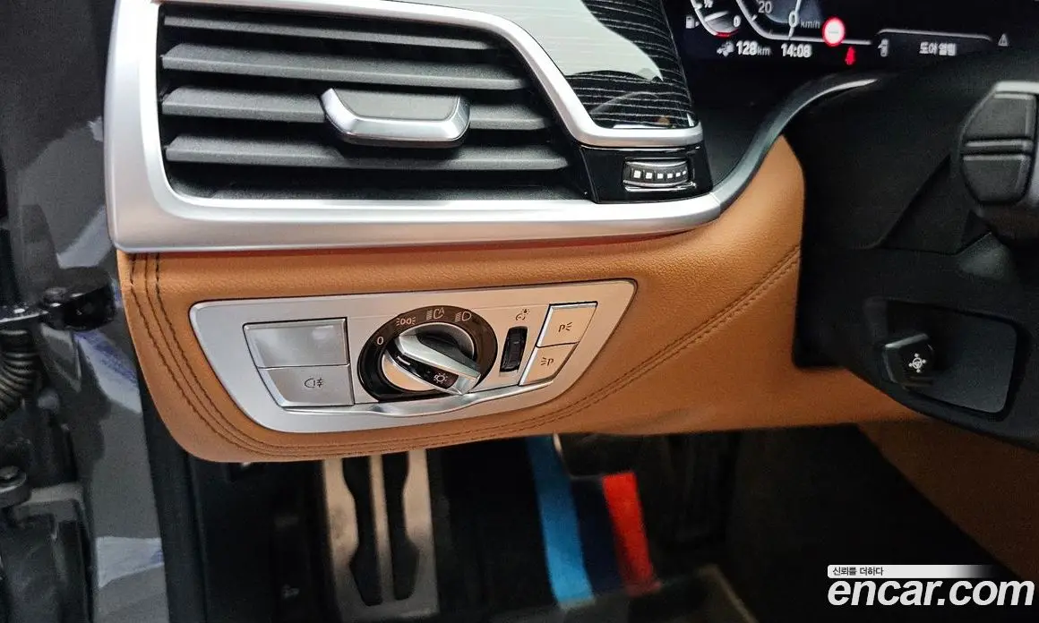 BMW 7 серия 2021 3.0 автомат (гидро), фото 27