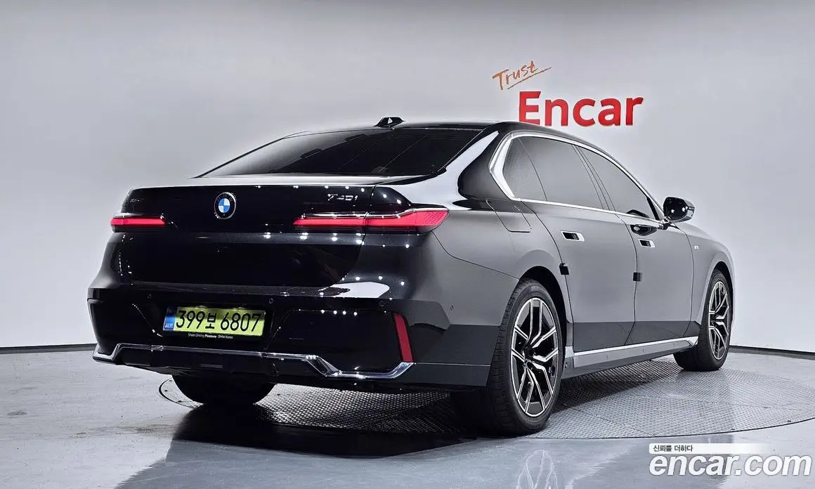 BMW 7 серия 2025 3.0 автомат (гидро), фото 2 BMW 7 серия 2025 3.0 автомат (гидро), фото 2