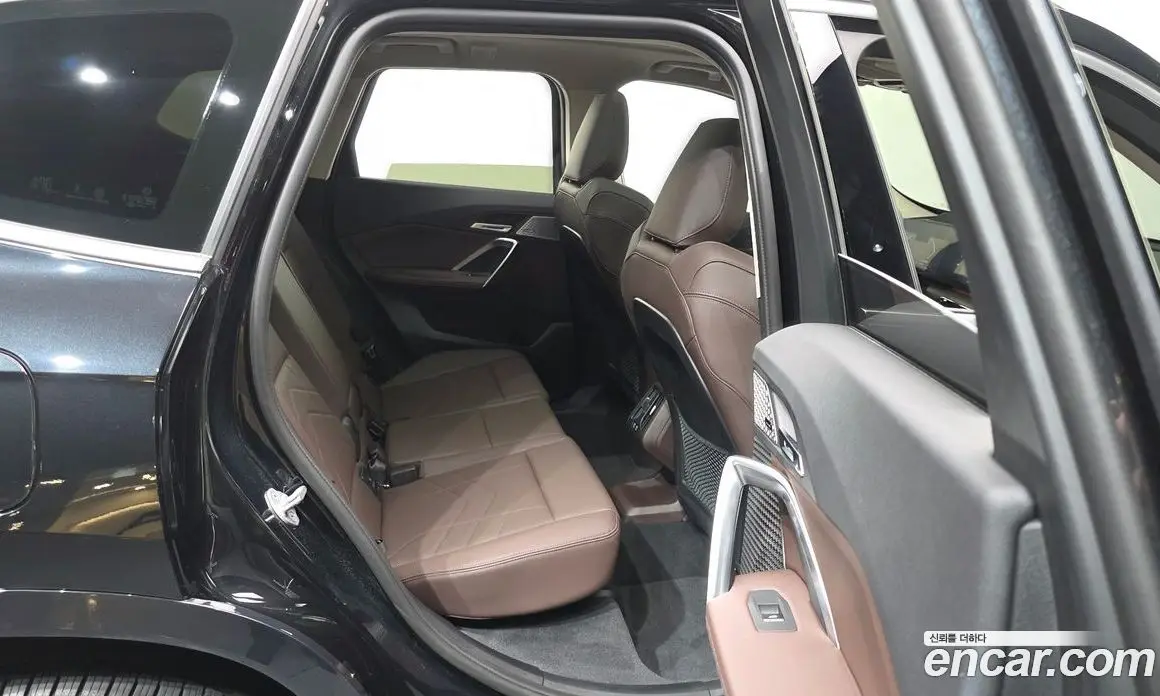 BMW X1 2023 2.0 автомат (гидро), фото 16 BMW X1 2023 2.0 автомат (гидро), фото 16