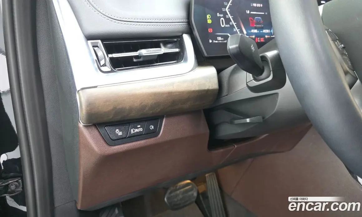 BMW X1 2023 2.0 автомат (гидро), фото 27 BMW X1 2023 2.0 автомат (гидро), фото 27