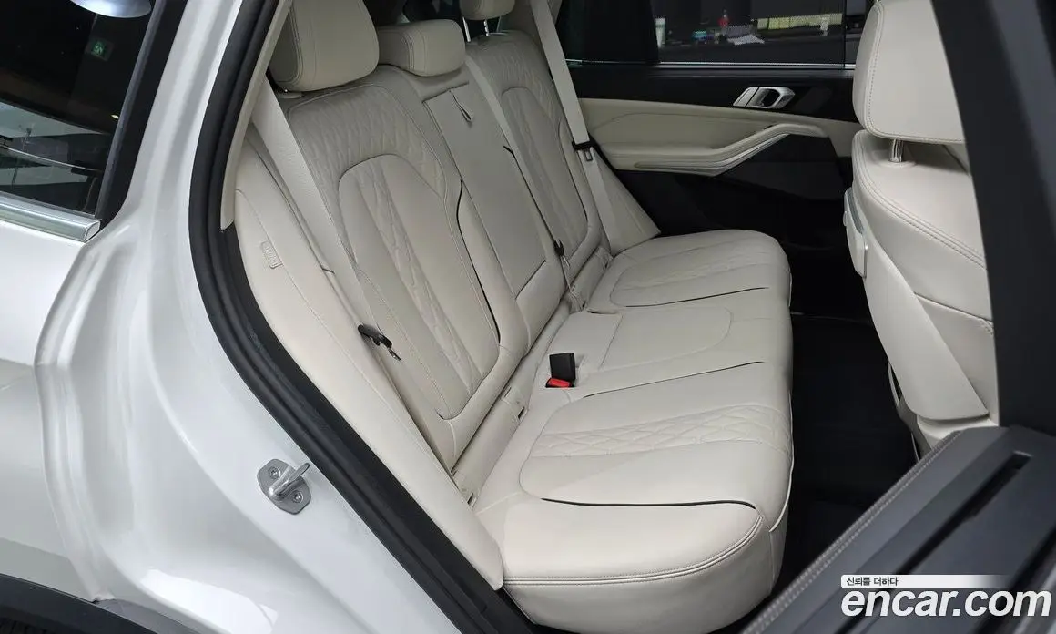 BMW X5 2025 3.0 автомат (гидро), фото 16