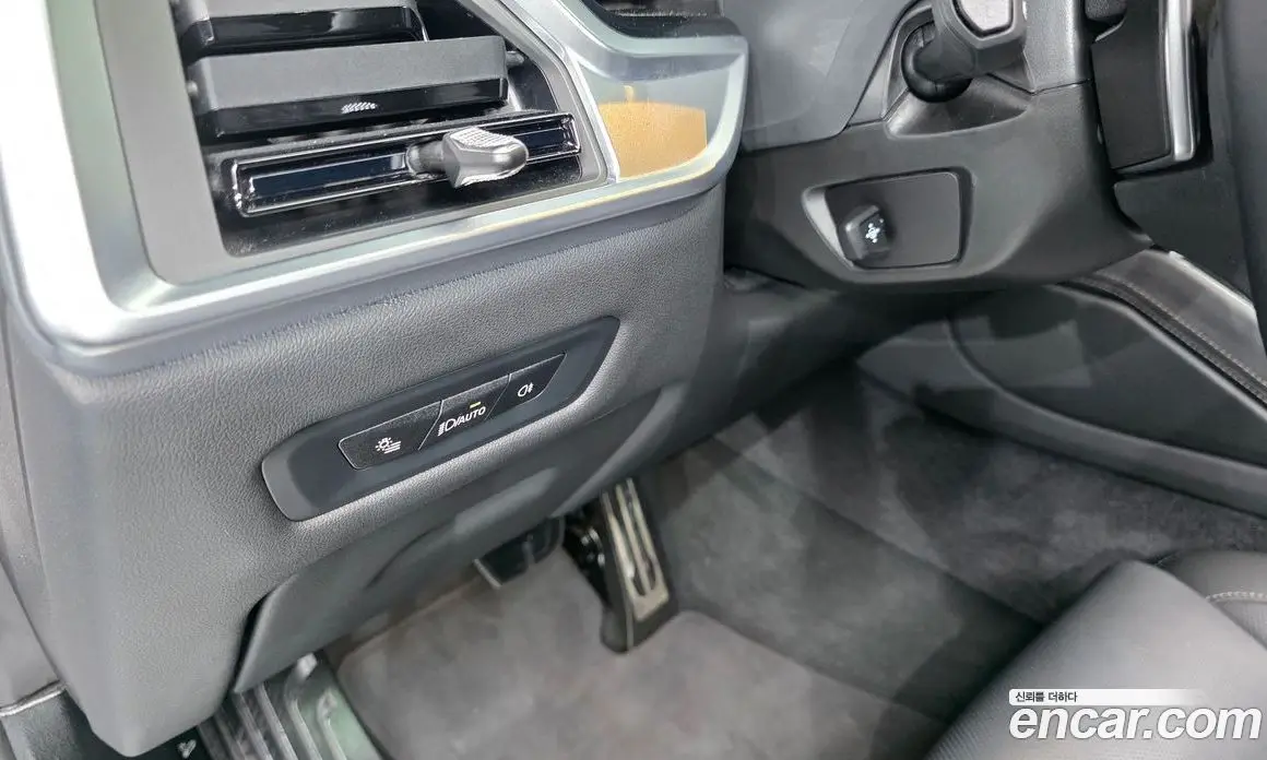 BMW X6 2025 3.0 автомат (гидро), фото 25 BMW X6 2025 3.0 автомат (гидро), фото 25