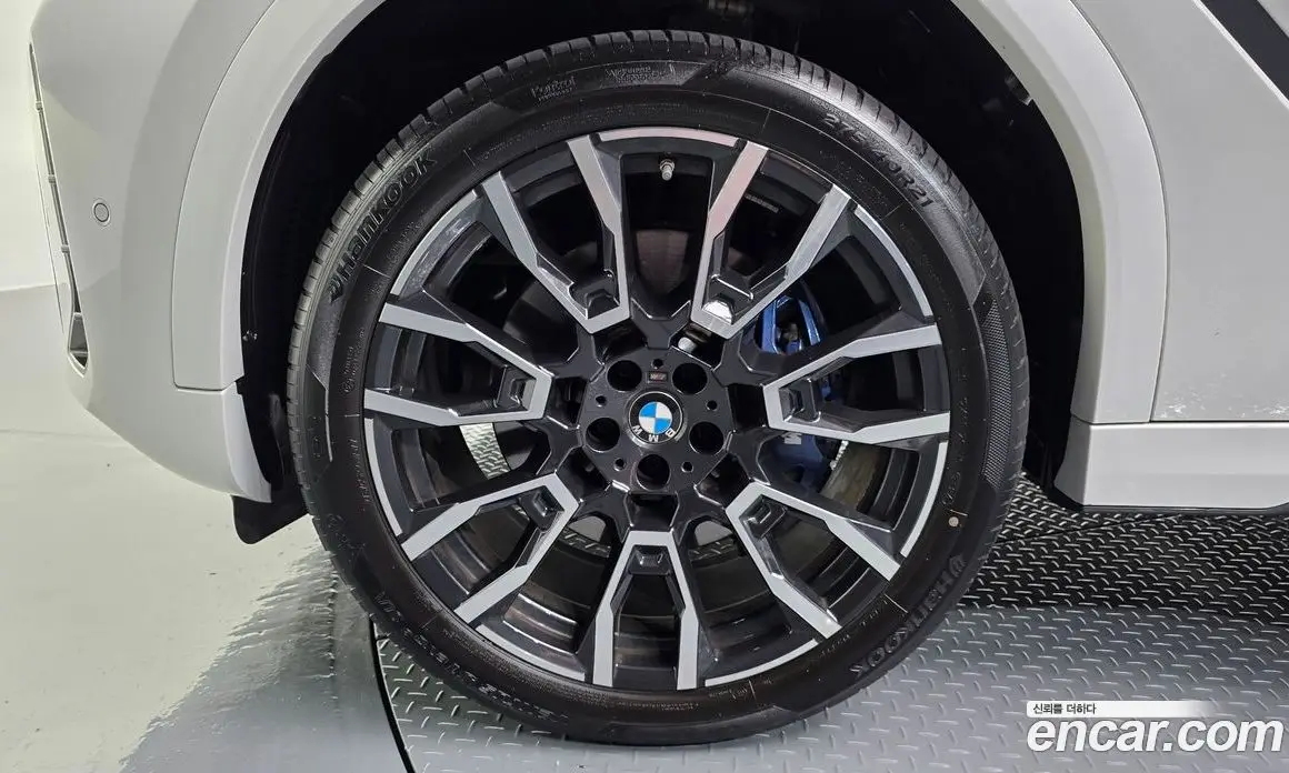 BMW X6 2025 3.0 автомат (гидро), фото 5 BMW X6 2025 3.0 автомат (гидро), фото 5