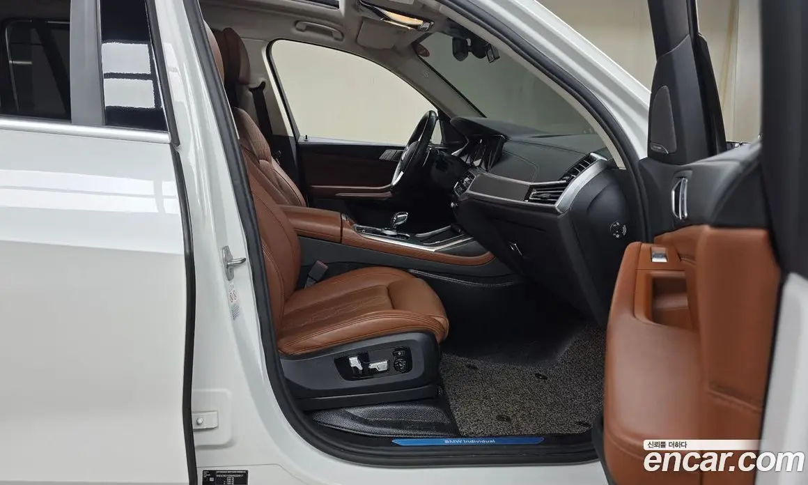 BMW X7 2021 3.0 автомат (гидро), фото 16