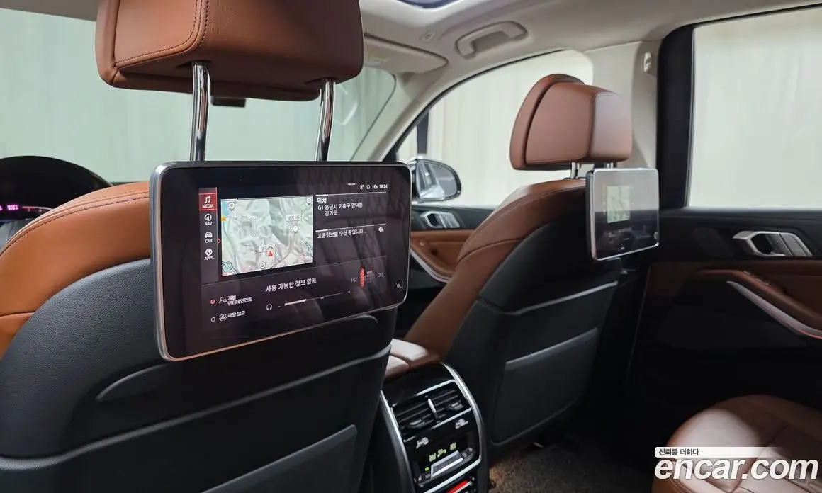 BMW X7 2021 3.0 автомат (гидро), фото 19