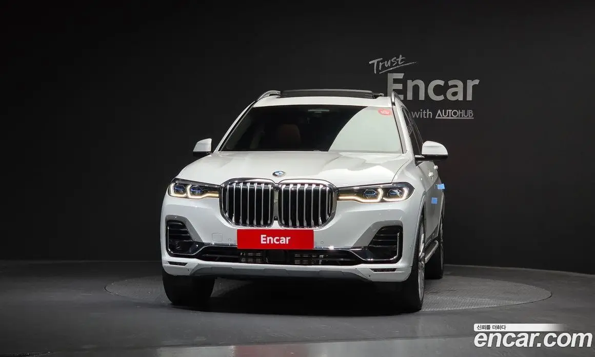BMW X7 2021 3.0 автомат (гидро), фото 3