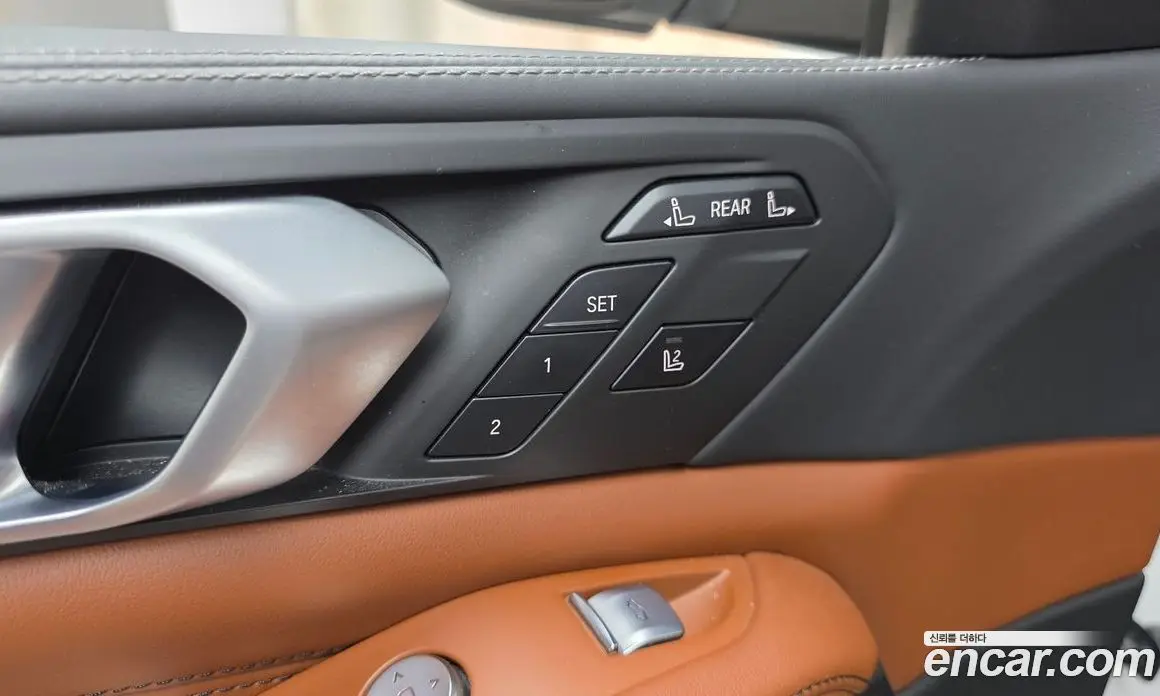 BMW X7 2021 3.0 автомат (гидро), фото 26