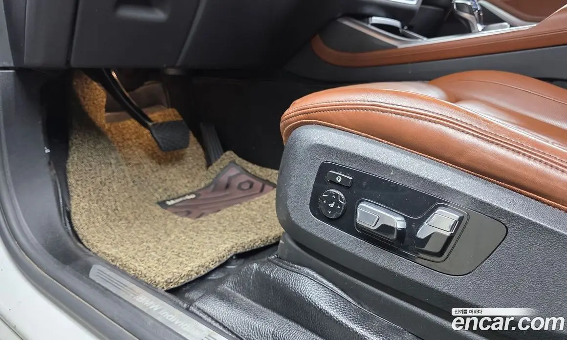 BMW X7 2021 3.0 автомат (гидро), фото 32