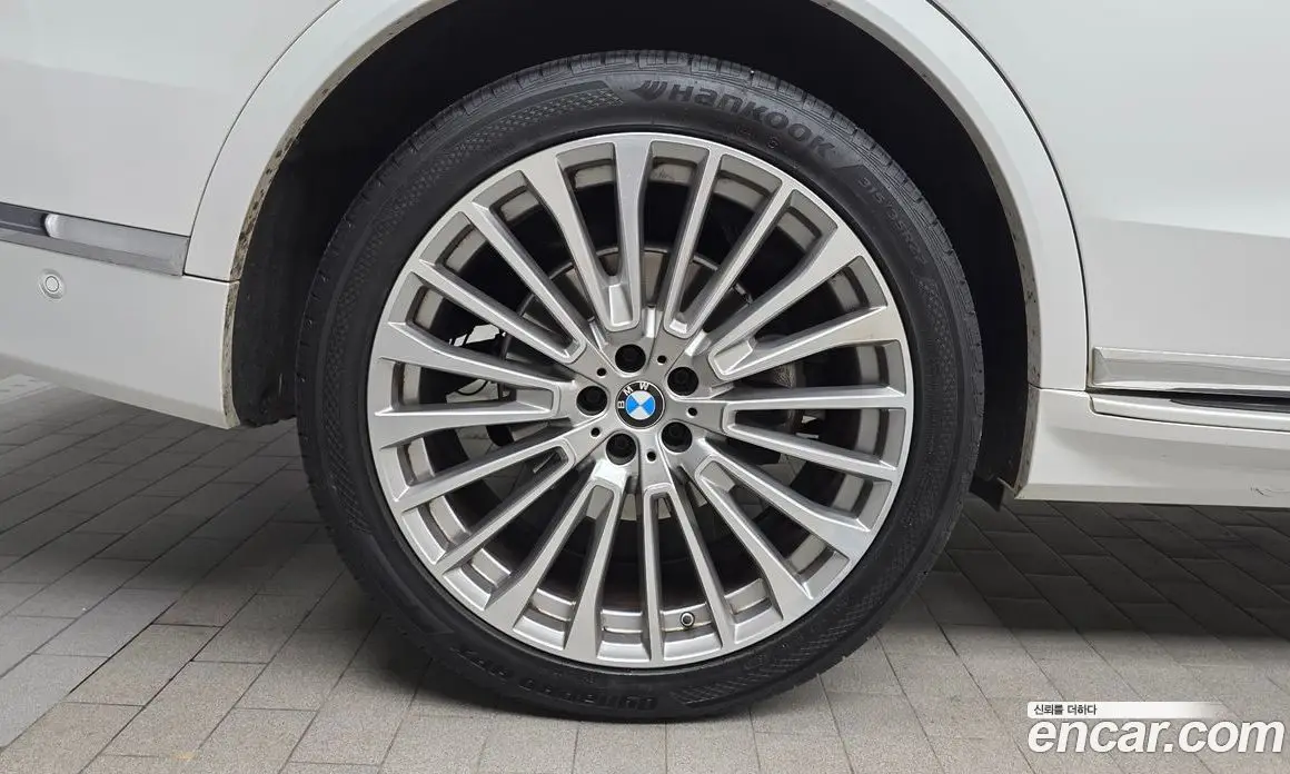 BMW X7 2021 3.0 автомат (гидро), фото 5