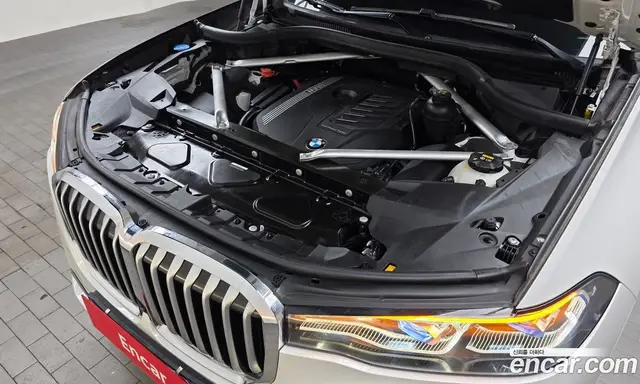 BMW X7 2021 3.0 автомат (гидро), миниатюра 6