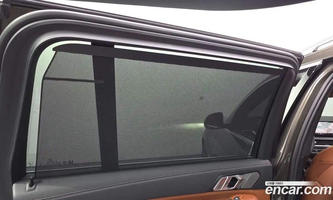 BMW X7 2025 3.0 автомат (гидро), фото 28 BMW X7 2025 3.0 автомат (гидро), фото 28