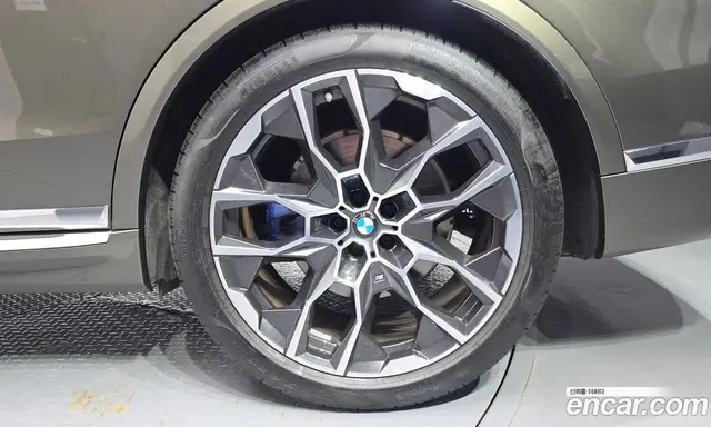 BMW X7 2025 3.0 автомат (гидро), миниатюра 7 BMW X7 2025 3.0 автомат (гидро), миниатюра 7
