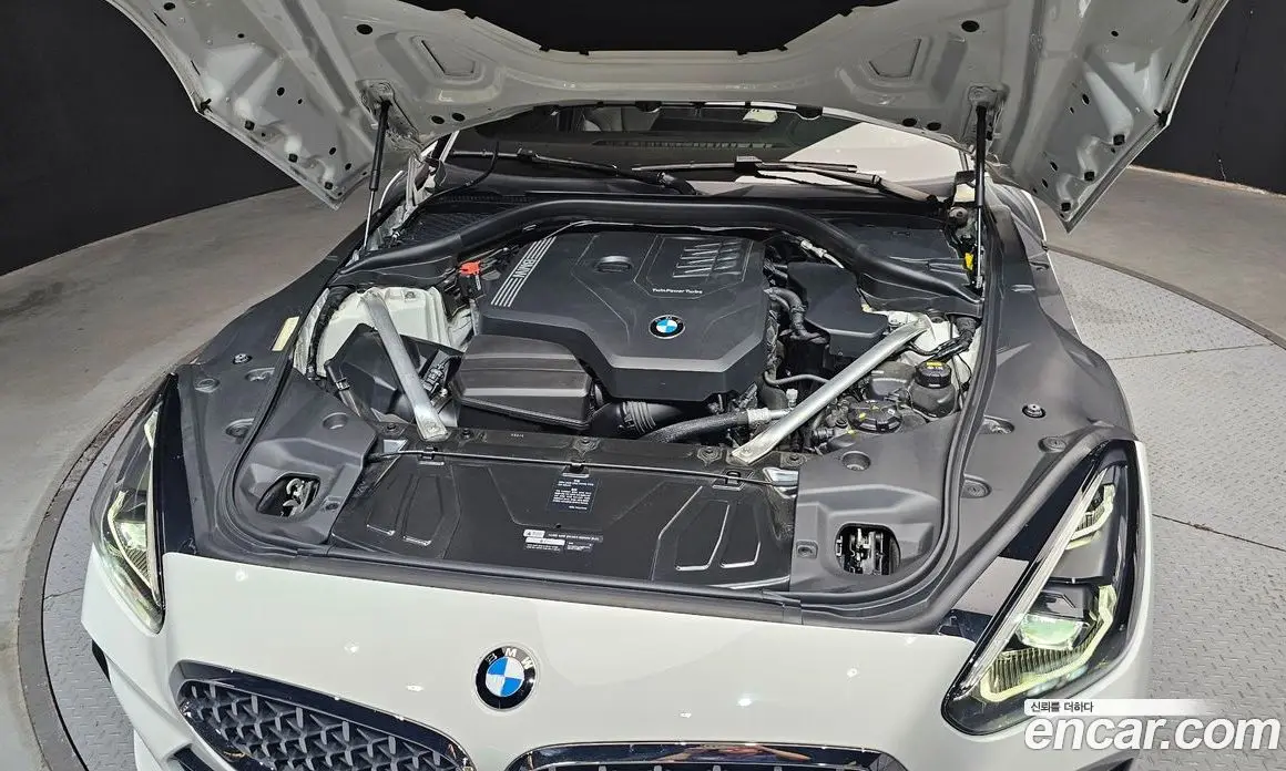 BMW Z4 2020 2.0 автомат (гидро), фото 6