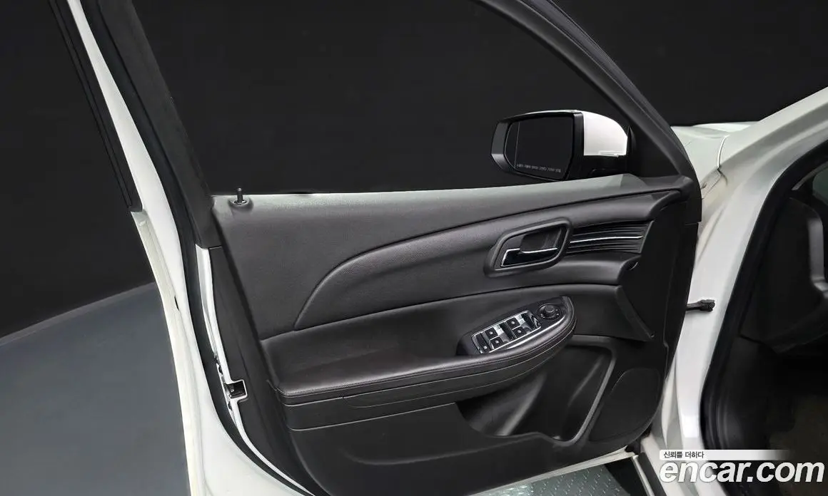 Chevrolet Malibu 2015 2.0 автомат (гидро), фото 14 Chevrolet Malibu 2015 2.0 автомат (гидро), фото 14