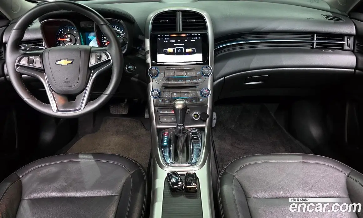Chevrolet Malibu 2015 2.0 автомат (гидро), фото 10 Chevrolet Malibu 2015 2.0 автомат (гидро), фото 10