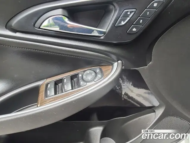 Chevrolet Malibu 2016 2.0 автомат (гидро), миниатюра 12