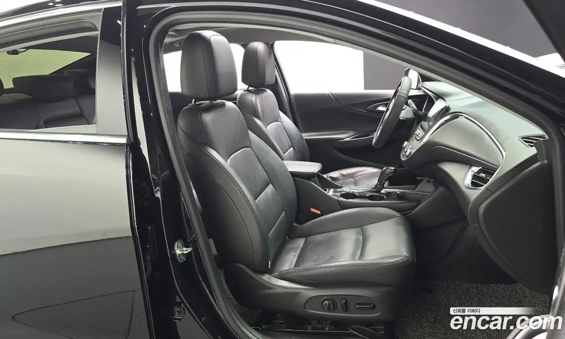 Chevrolet Malibu 2016 2.0 автомат (гидро), фото 16 Chevrolet Malibu 2016 2.0 автомат (гидро), фото 16