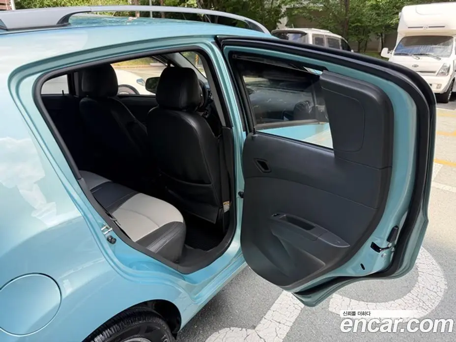 Chevrolet Matiz 2010 1.0 автомат (гидро), фото 18