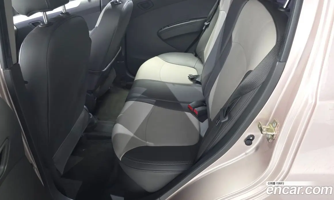 Chevrolet Spark 2012 1.0 автомат (гидро), фото 18