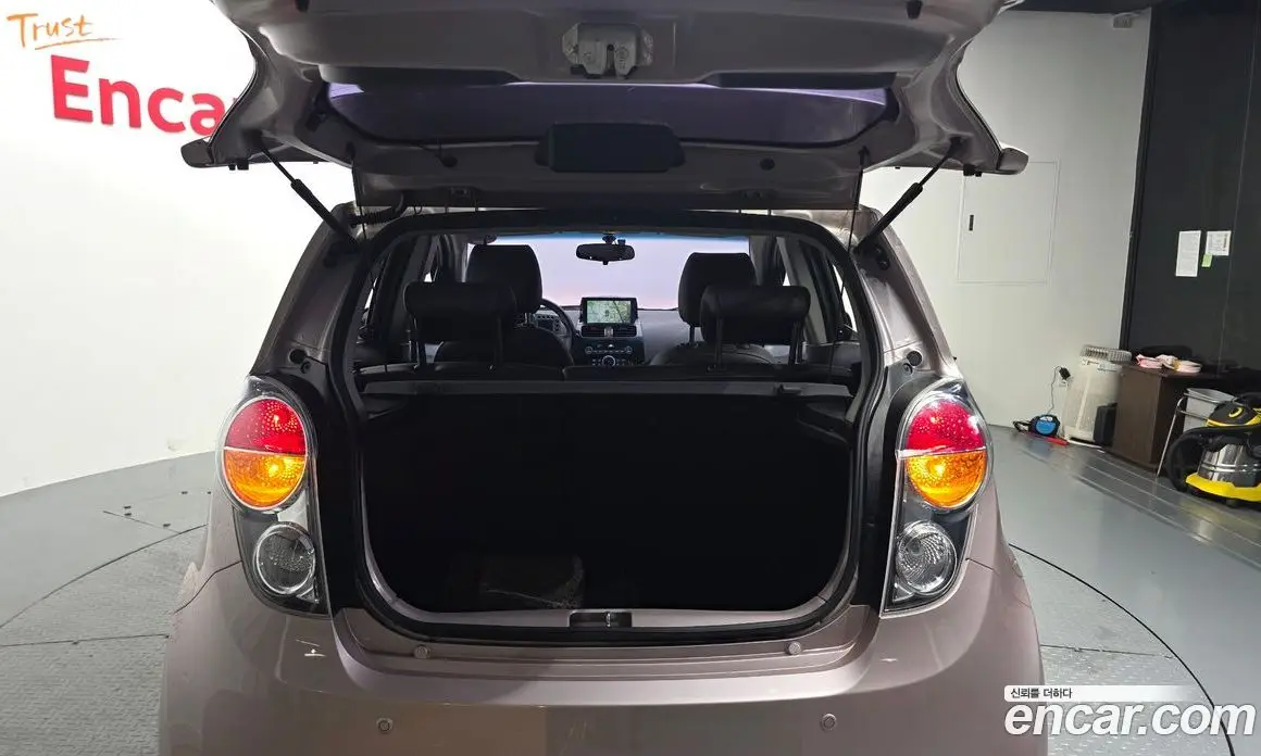 Chevrolet Spark 2012 1.0 автомат (гидро), фото 26