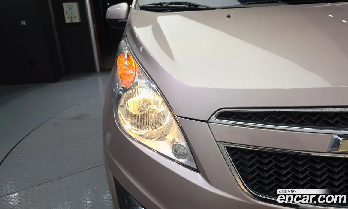Chevrolet Spark 2012 1.0 автомат (гидро), фото 8