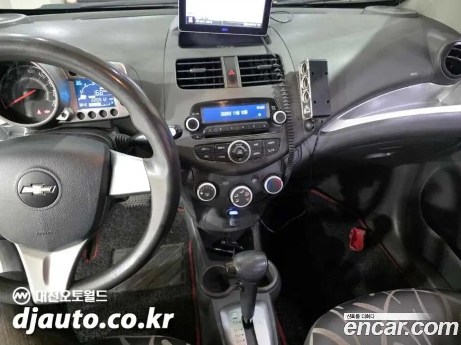 Chevrolet Spark 2013 1.0 автомат (гидро), фото 16 Chevrolet Spark 2013 1.0 автомат (гидро), фото 16